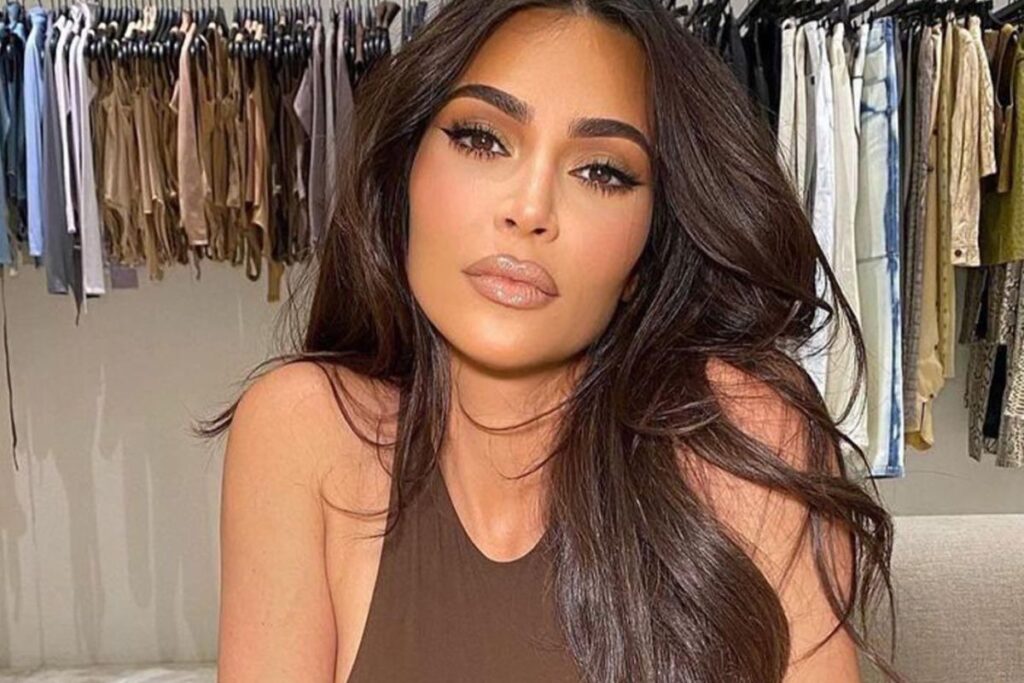 Kim Kardashian is ridiculed because of her new look where she looks like Willy Wonka