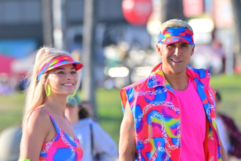 The 'Barbie' moment that is inspired by this other classic movie theater