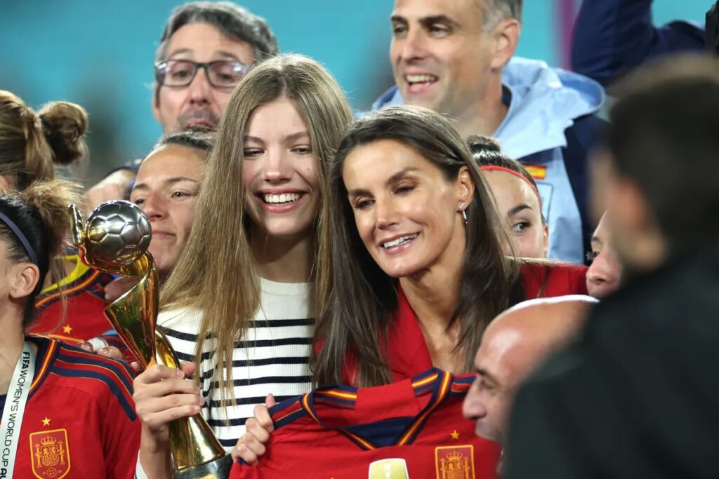 The disgusting gesture that Queen Letizia and Infanta Sofía witnessed in the Women's World Cup final