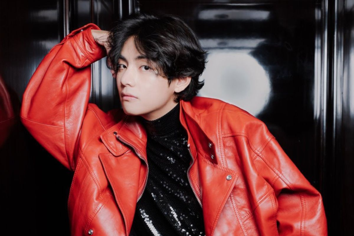 BTS’ V achieves an astonishing 6th win with “Slow Dancing”