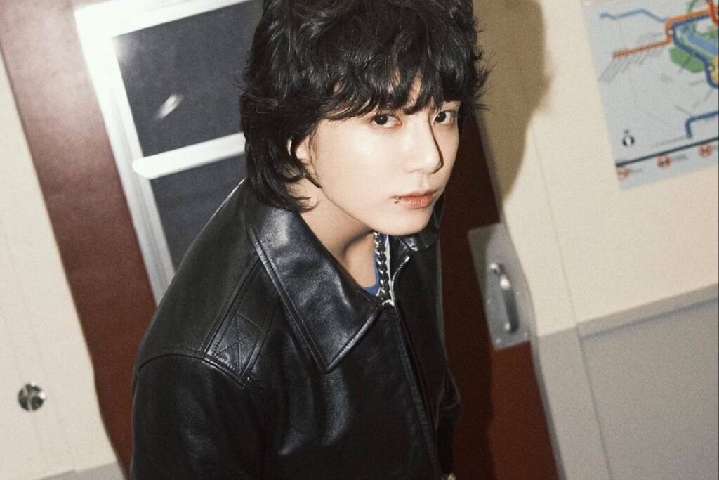 BTS fans go wild after Jungkook was spotted smoking in the US