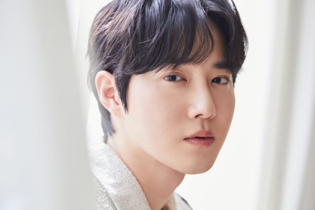 EXO's Suho in talks to star in a new romantic K-drama