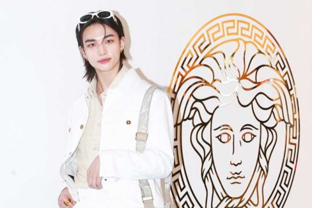 Hyunjin of Stray Kids suprises fans after reaviling his incredible physical change