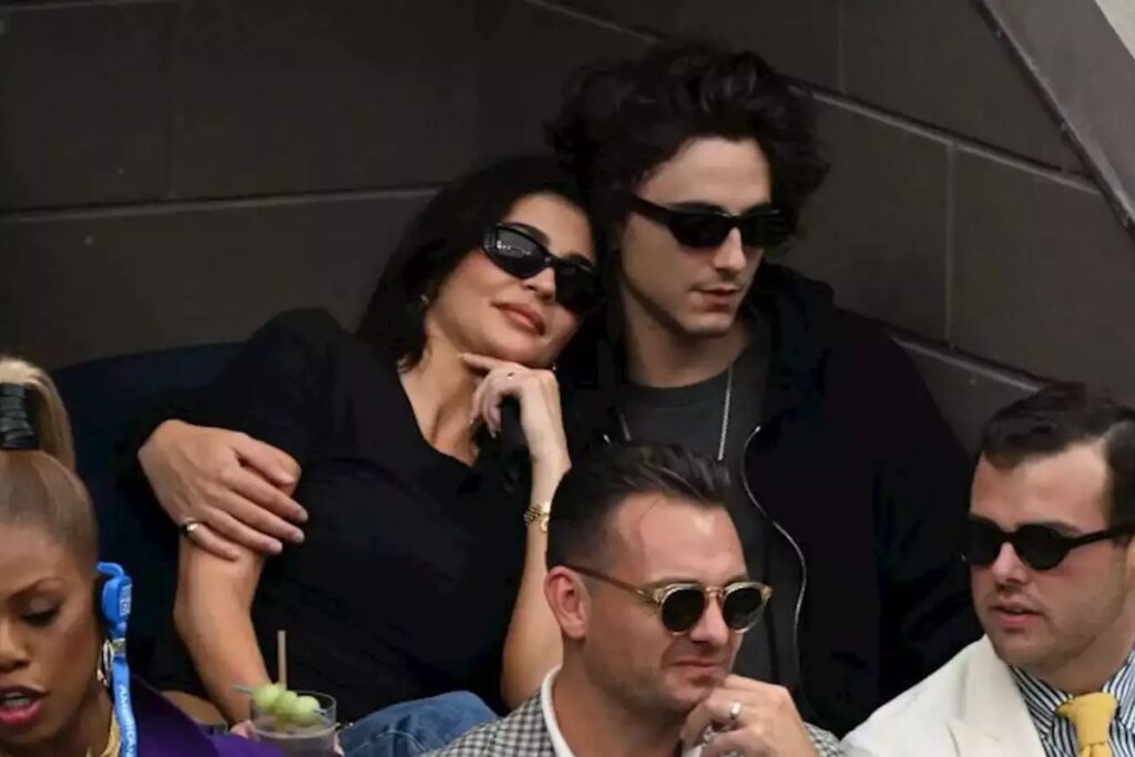 Kylie Jenner and Timothée Chalamet happy during their date at the US Open tennis final
