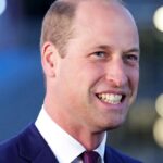 Prince William embarks on a trip on his own, is this a premonition of his marriage with Kate Middleton?