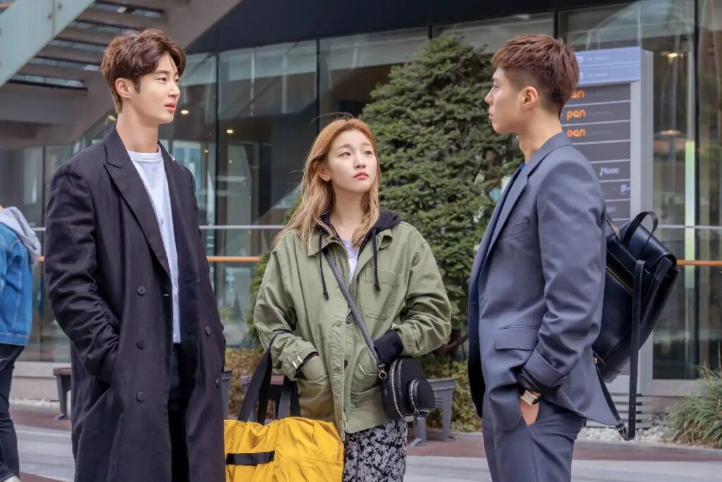 'Record of Youth' is the Netflix K-Drama with the best love triangle