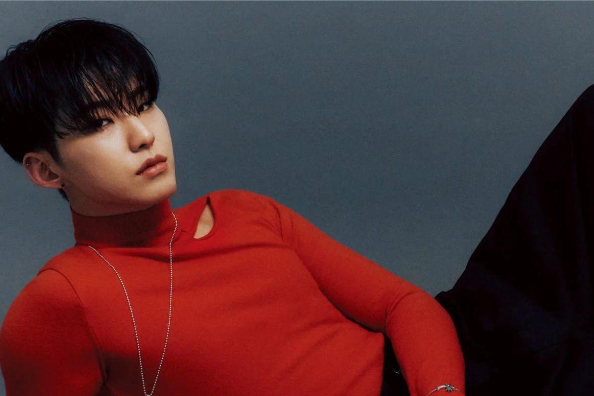 SEVENTEEN’s Hoshi gets personal for the October issue of Vogue Korea