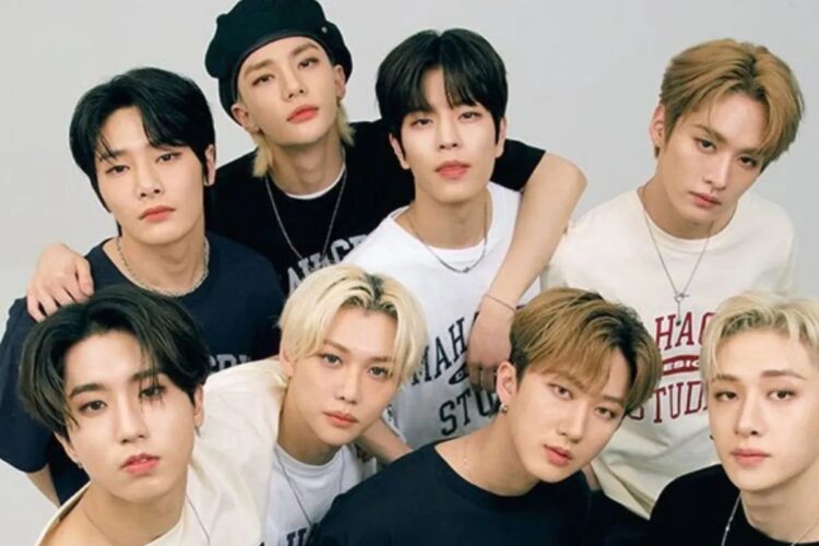 Stray Kids members suffer a car accident