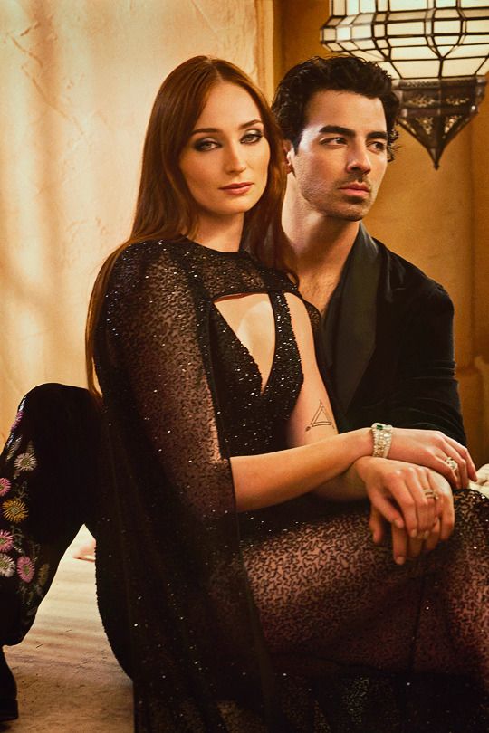 Joe Jonas and Sophie Turner end their marriage and they are starting their divorce