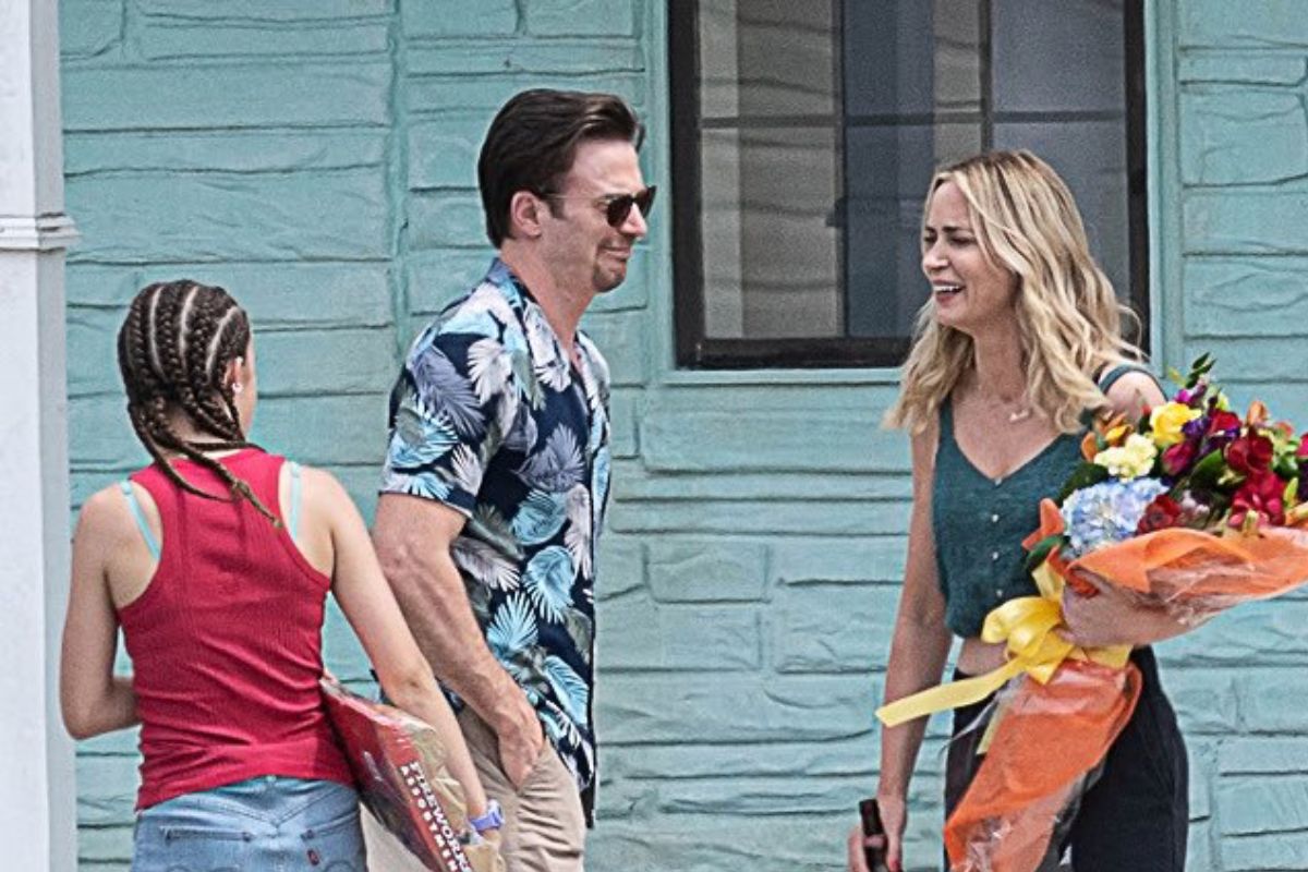 The new Netflix movie starring Chris Evans and Emily Blunt that you can't miss