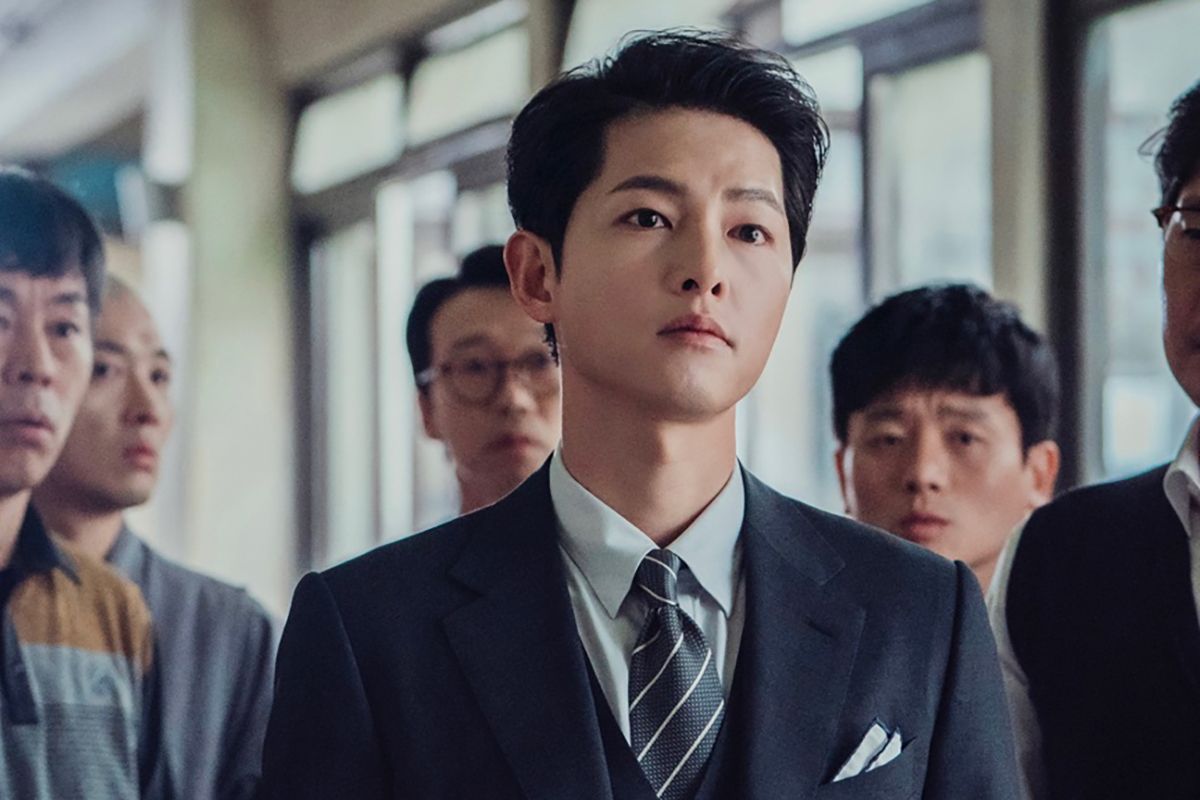 The 4 Netflix K-Dramas villains that you can't hate because of their charisma and beauty The 4 Netflix K-Dramas villains that you can't hate because of their charisma and beauty