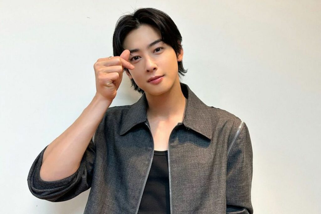 ASTRO's Cha Eunwoo and his hot naked scene in his new K-Drama