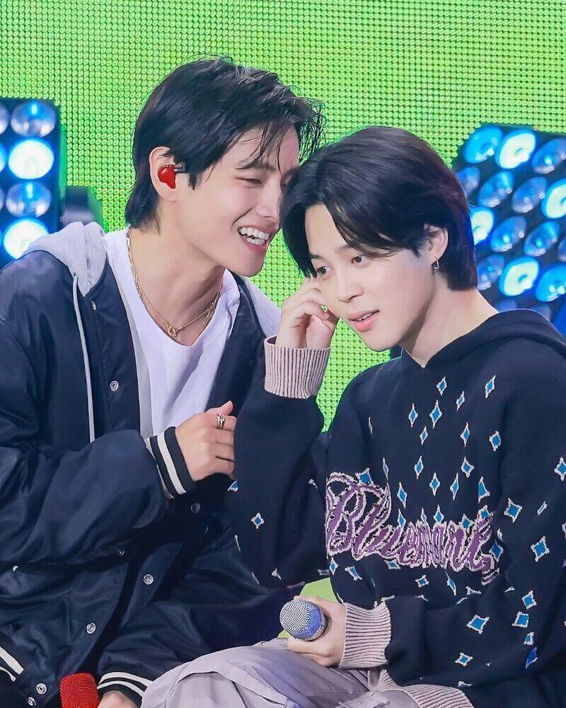BTS: Jimin exposes V because he did not attend his event