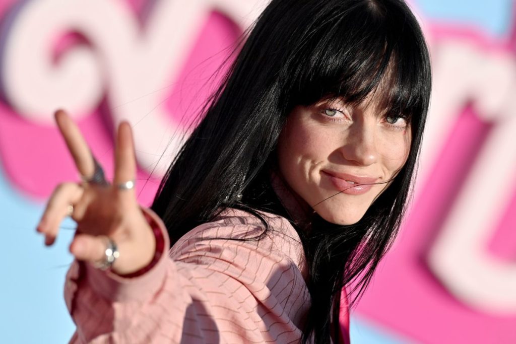 Billie Eilish shuts down dating rumors like a queen!