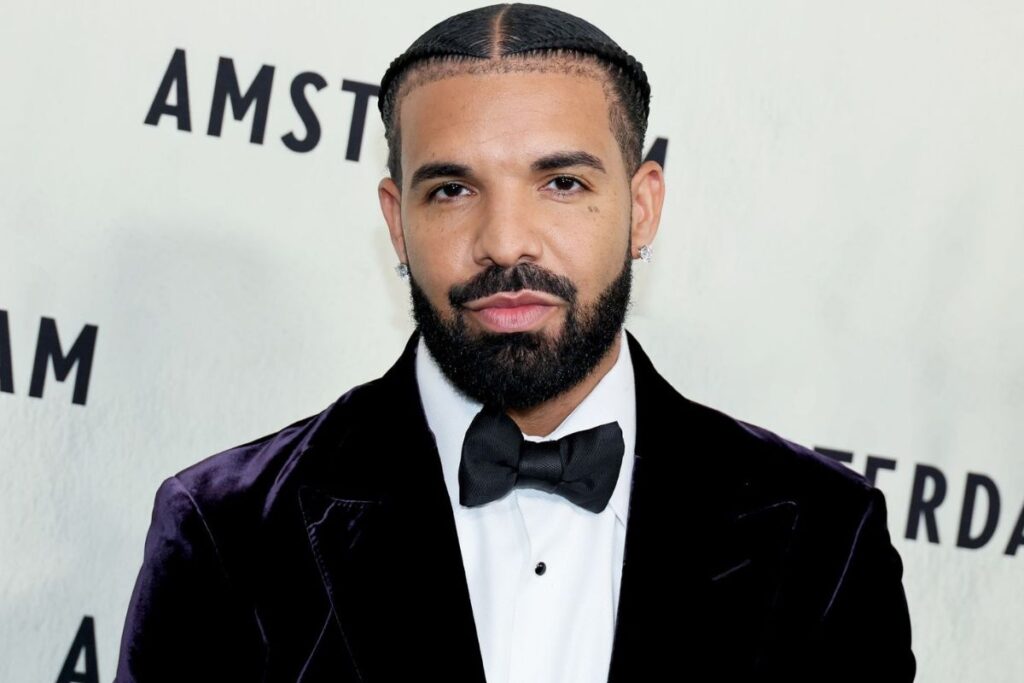 Drake casually says he 'feels bisexual' on his new album 'For All The Dogs'