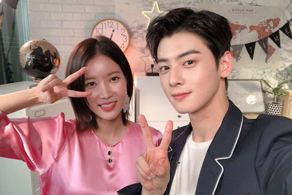 Im Soo-hyang says her lips were swollen after kissing Cha Eunwoo for 6 hours