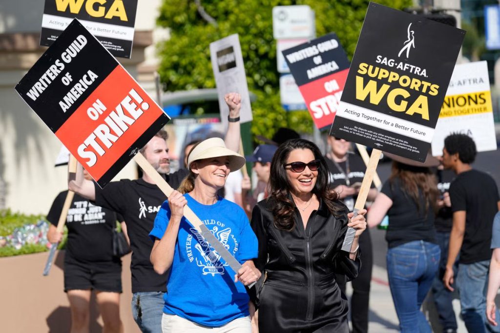 Celebrities react to the union agreement after the actors' strike