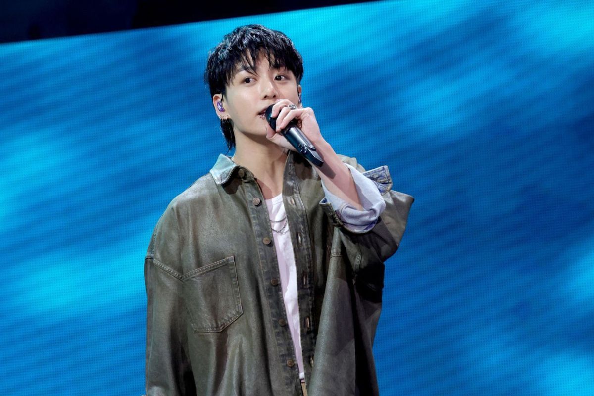 BTS' Jungkook finally speaks shamelessly about his suspected girlfriend in the United States