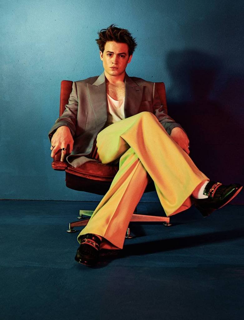 The protagonist of Heartstopper, Kit Connor, is confirmed as the cover of Numéro magazine