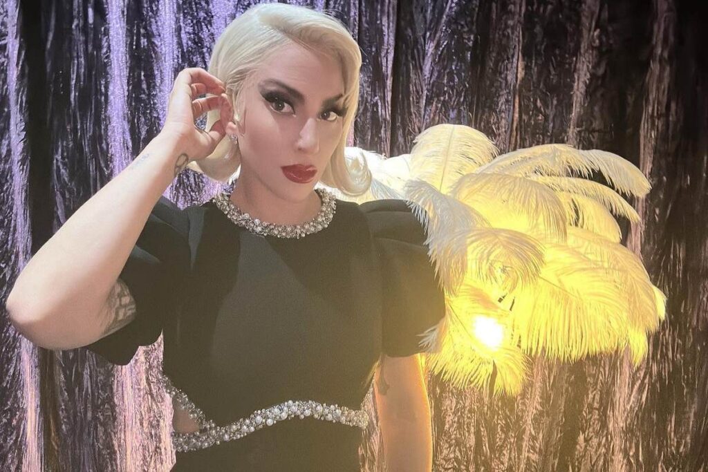 Lady Gaga sends love to 2017 Las Vegas shooting victims in the United States