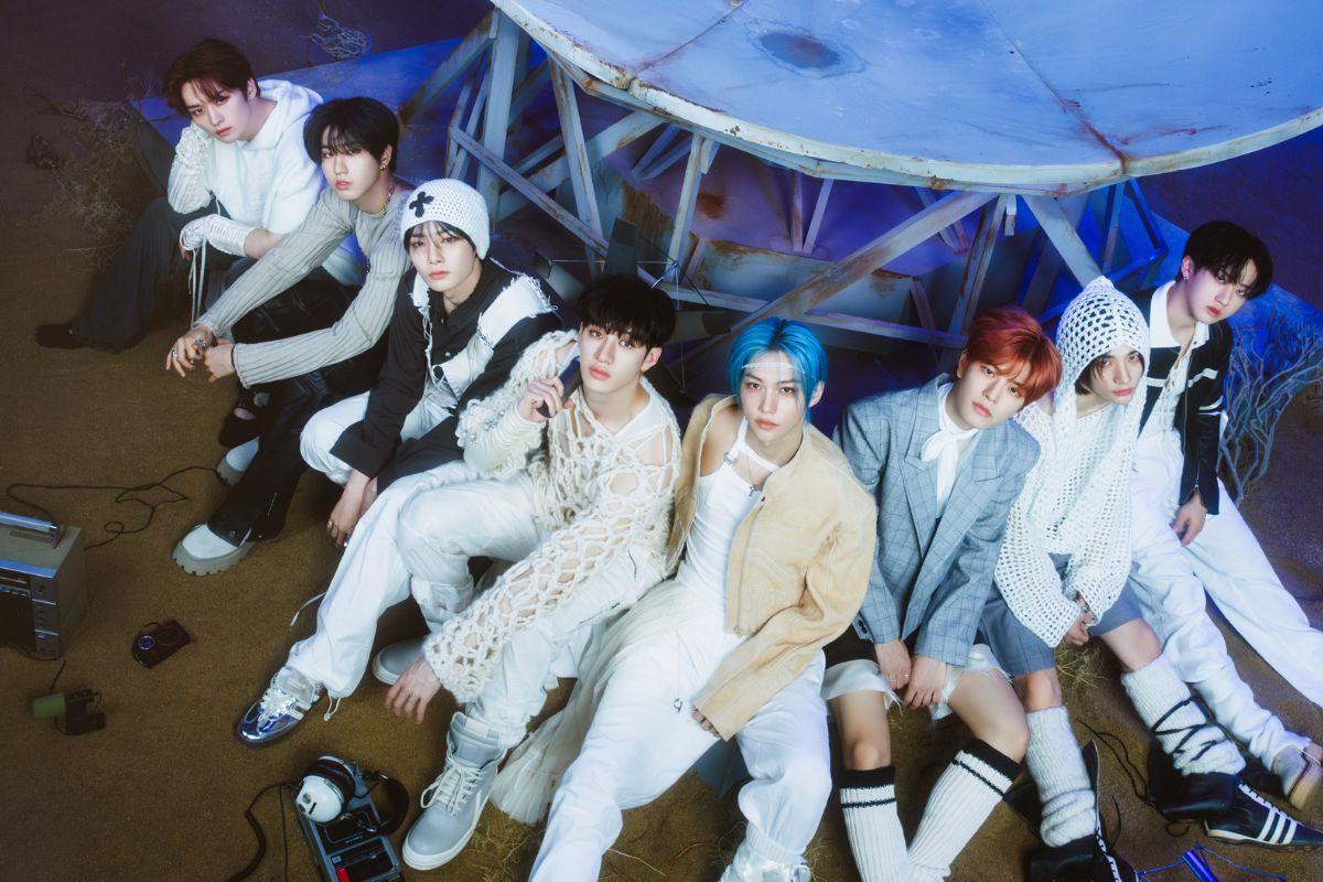 Stray Kids drop teaser images for their new music era: "ROCK-STAR"