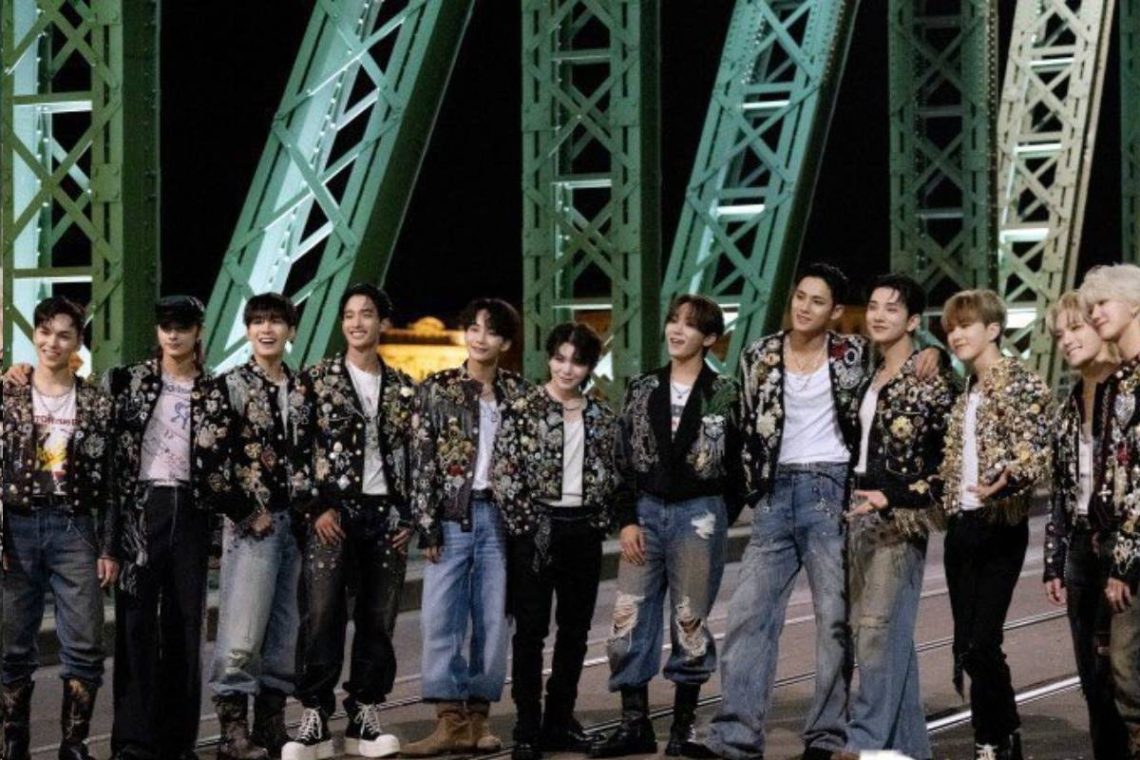 Together With The Gods Of Music Scan Vf www.musicmundial.com