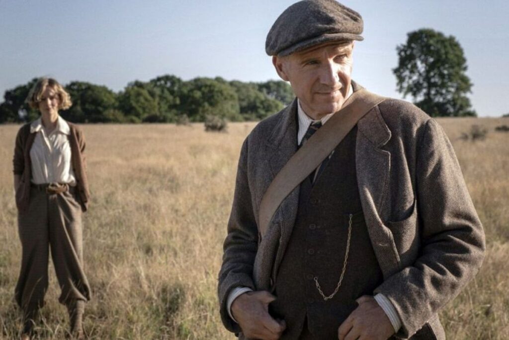 The perfect drama and suspense movie to start the month of October, and it's available on Netflix!