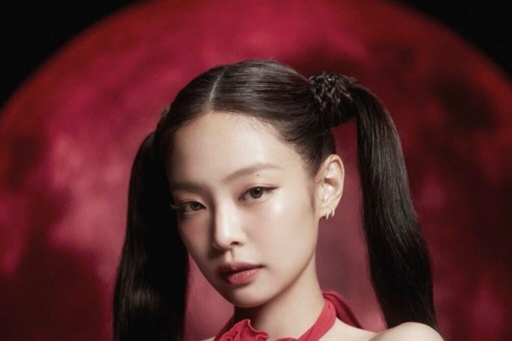 You’ve seen BLACKPINK’ Jennie trend, right? If not, here are 3 hot bops by her for you