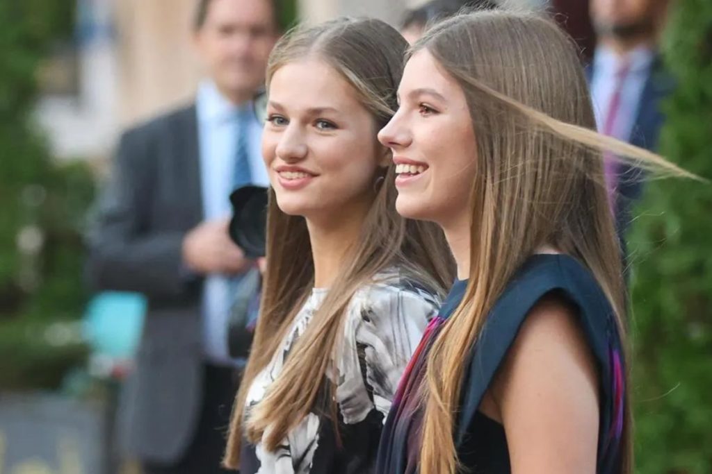 Infanta Sofia wears daring attire at the Princess of Asturias Awards