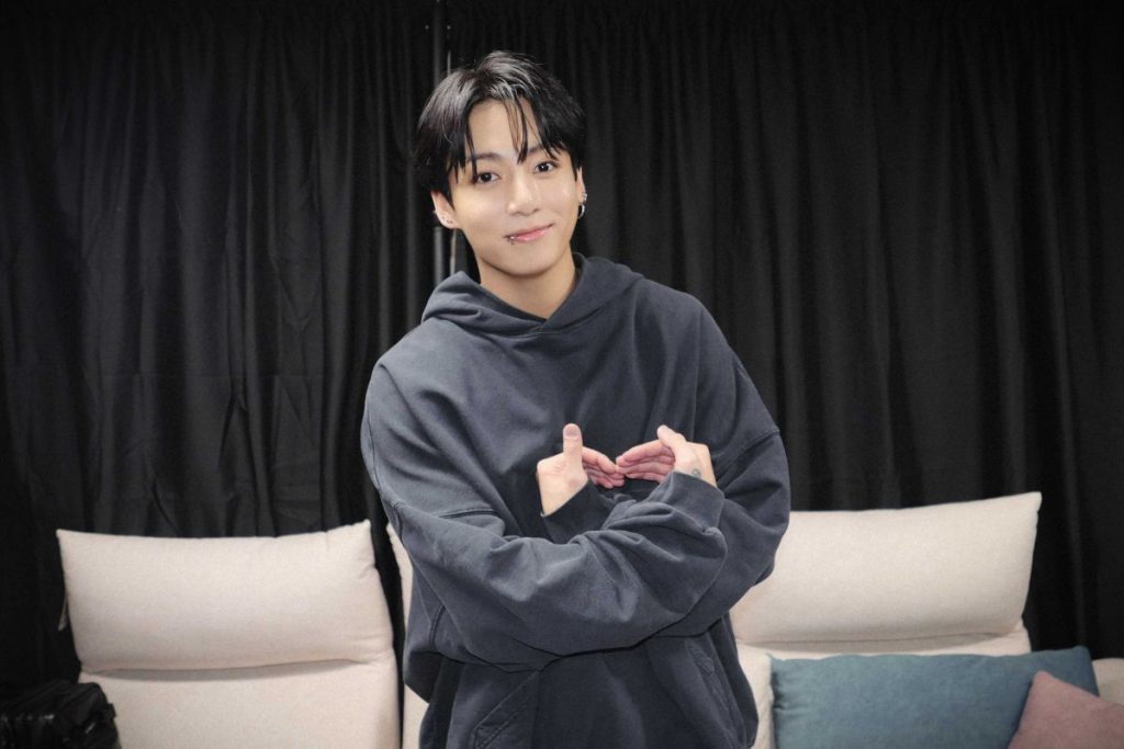 BTS’ Jungkook will be performing live on the Japanese music show "CDTV LIVE LIVE"