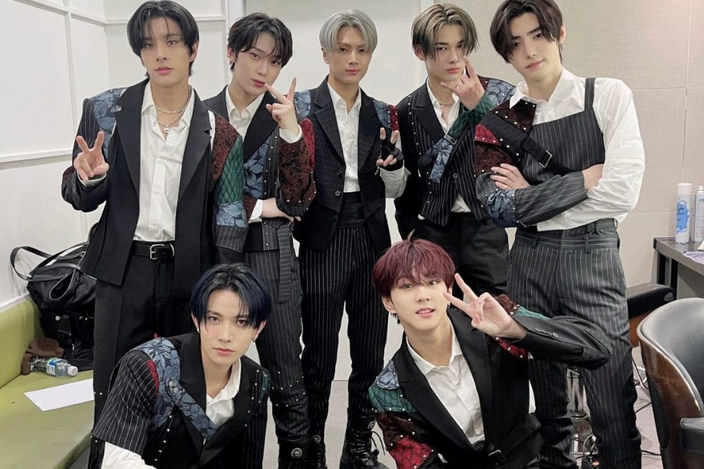 ENHYPEN breaks their personal first-week sales record with “ORANGE BLOOD” in the Hanteo Charts