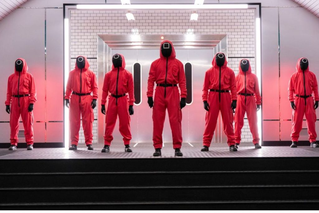 Entertainment Tonight gives us an exclusive tour of the set of The Squid Game