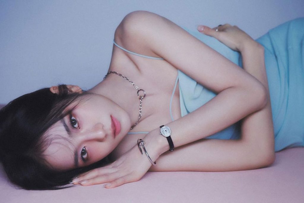 Jisoo of BLACKPINK is interviewed by ELLE Singapore and ends all fandom wars in the process!
