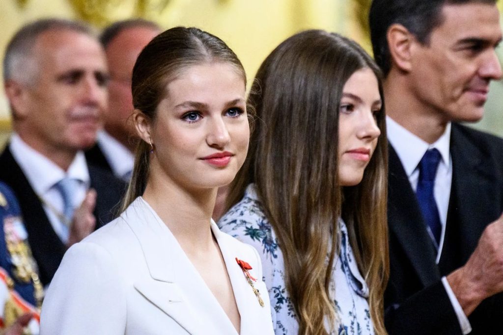 Spanish royal family completely breaks protocol and causes controversy