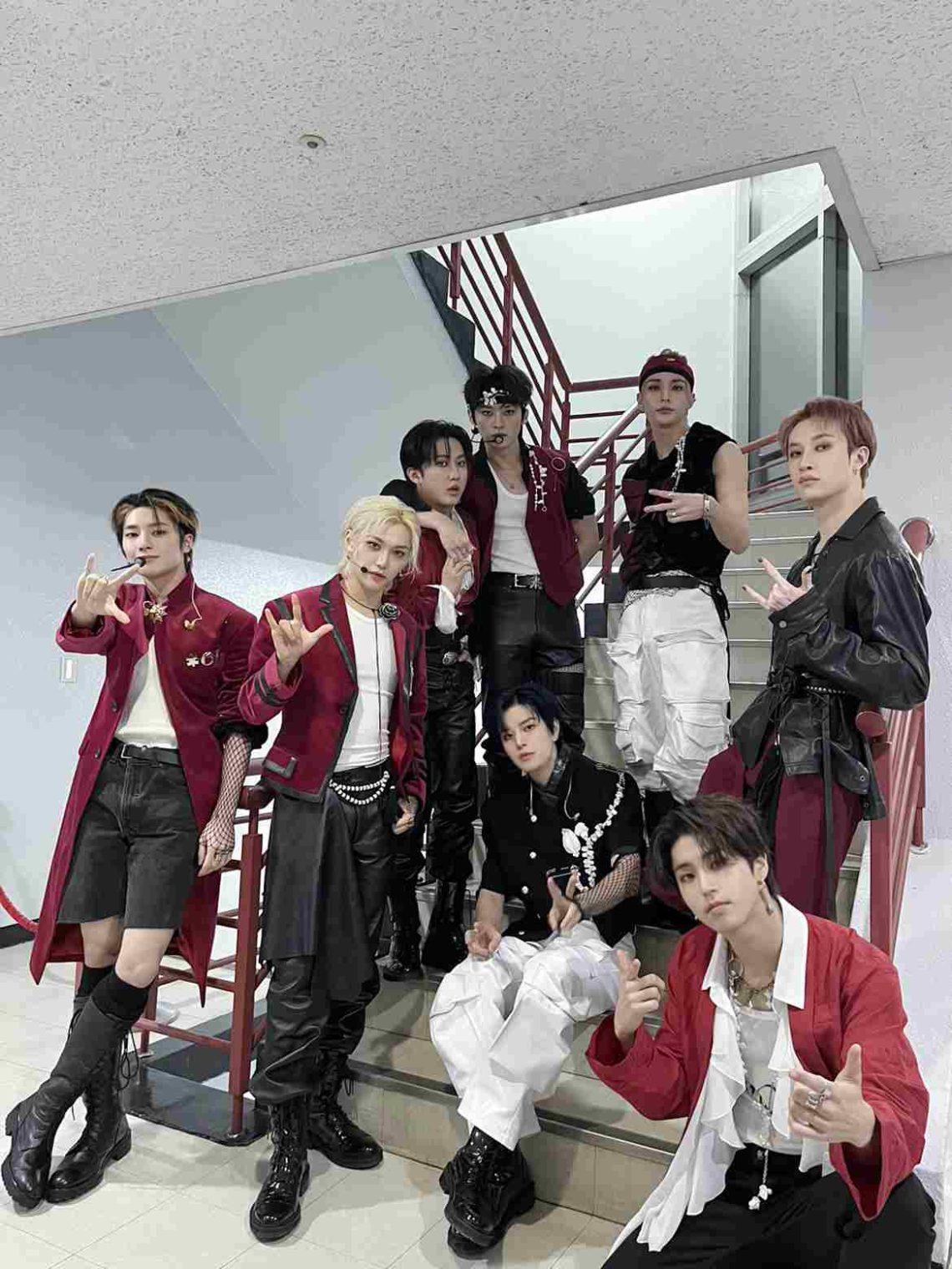 Can Stray Kids get the number one spot in the United States with their ...