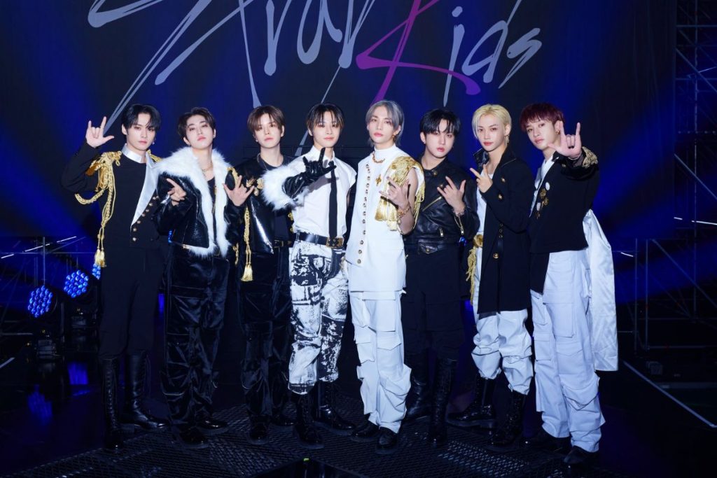 Stray Kids broke their personal record on the UK’s Official Singles Chart with their song, “락 (樂) (LALALALA)”