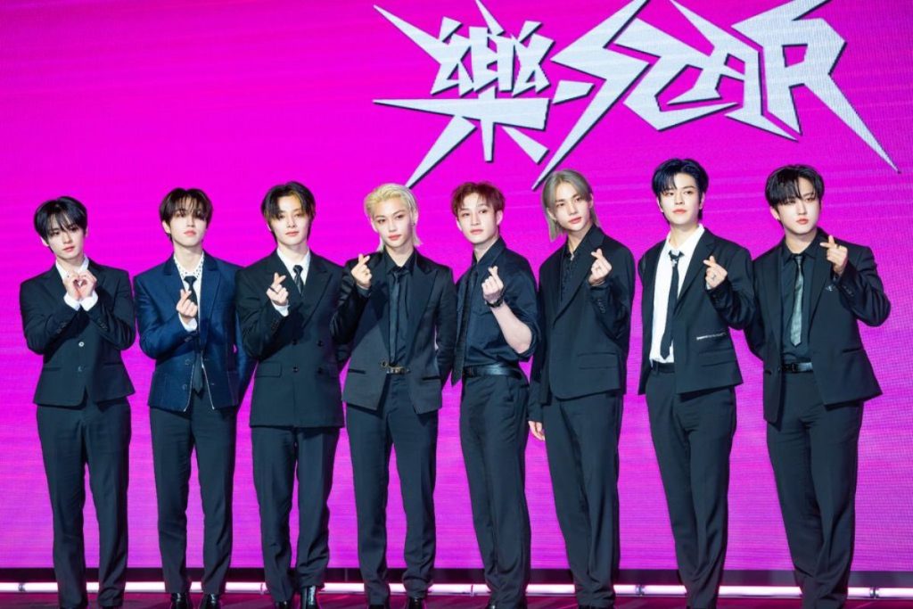 Stray Kids drop their [BE ORIGINAL] choreo video for 락 (樂) (LALALALA)