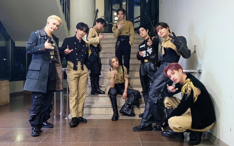 Stray Kids are dominating the iTunes charts worldwide with their album, ‘樂-STAR’
