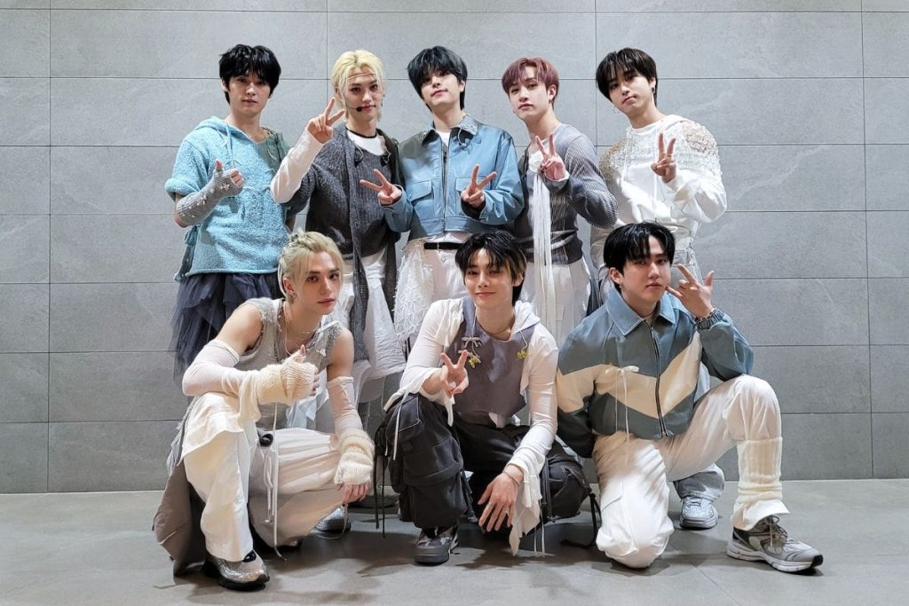 Stray Kids keeps promoting their new single, “락 (樂) (LALALALA)” in Music Core