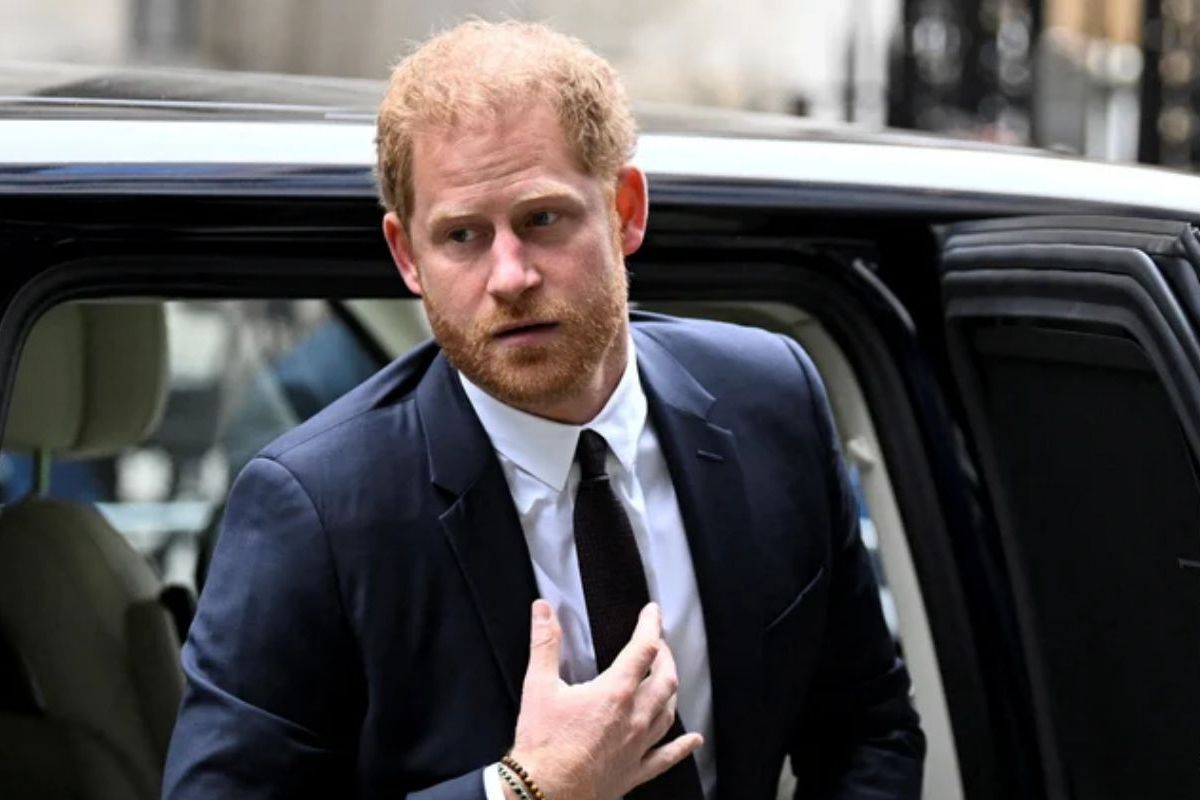 British press to pay huge fine to Prince Harry for invasion of his privacy