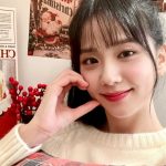 BLACKPINK’s Jisoo brings the Christmas spirit with her baking skills