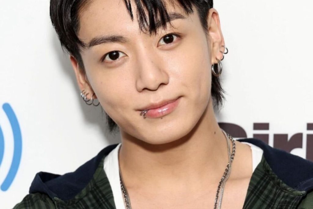 BTS’ Jungkook breaks down and calls out his fans' obsessive behaviour