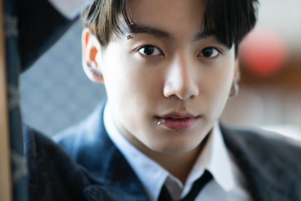 BTS' Jungkook holds back tears during his final farewell to ARMY before enlisting in the military