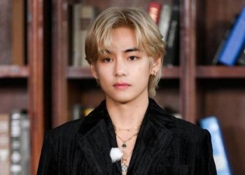 BTS' V is promoted in the military, making the entire ARMY proud