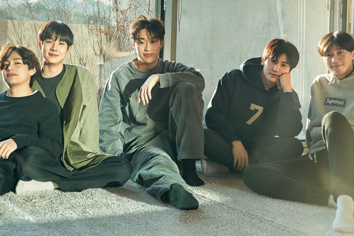 BTS' V's best friends, the Wooga Squad bid farewell to him as he enlisted in the military