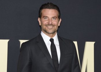 Bradley Cooper is strongly criticized for denying the use of chairs on film sets