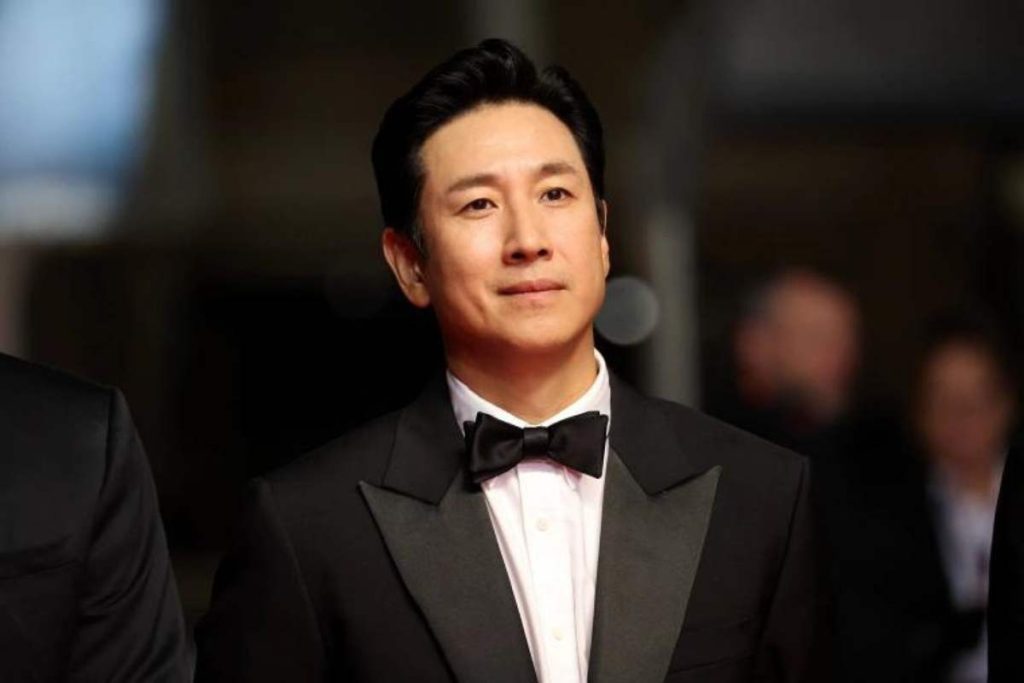 Lee Sun-kyun is found lifeless due to alleged suicide