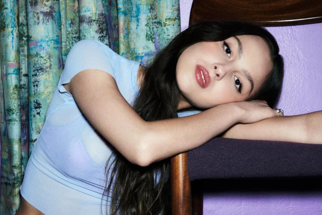 Olivia Rodrigo dazzles with her performances at Saturday Night Live