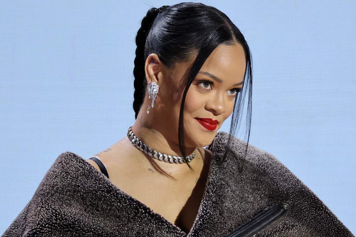 Rihanna confirms she's not working on new music, instead, wants to have another baby