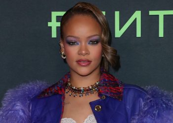 Rihanna dishes on her Super Bowl baby bump and talks plans about having a girl